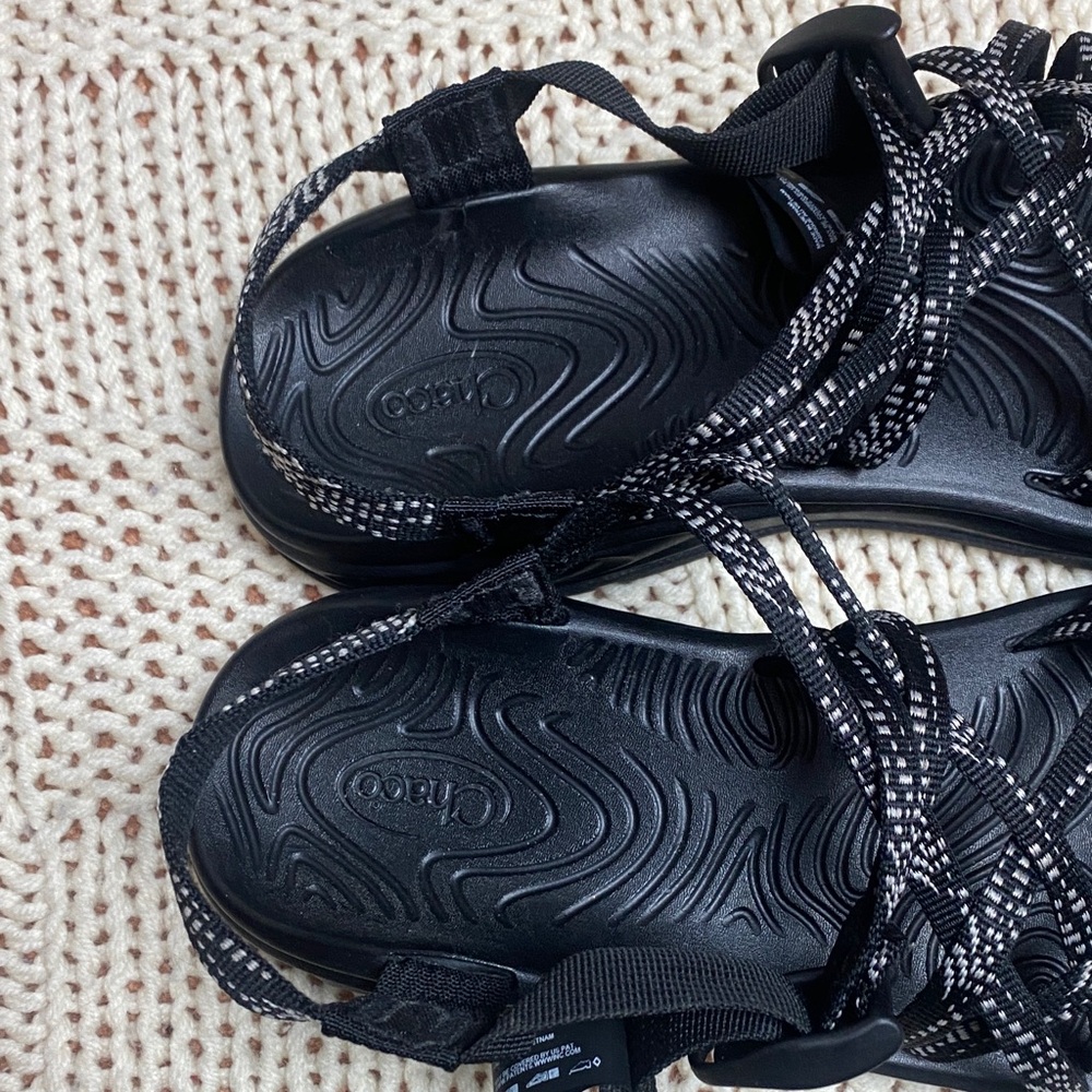 Chaco Women's Z/Volv X2 Sandals - Dash Black | Size 11 - Picture 4 of 6